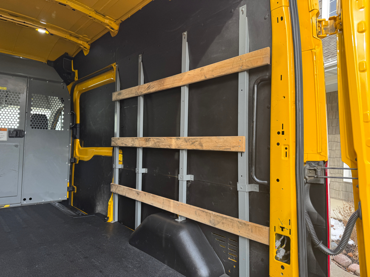 Ford Transit Cargo Van T-250 148" Hi Rf 9070 GVWR RWD 2021