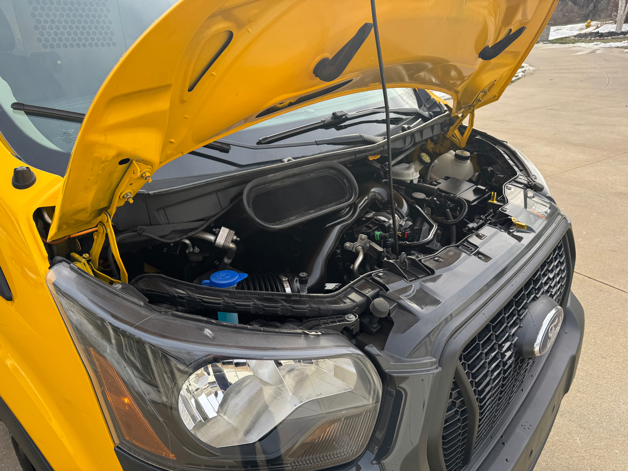 Ford Transit Cargo Van T-250 148" Hi Rf 9070 GVWR RWD 2021