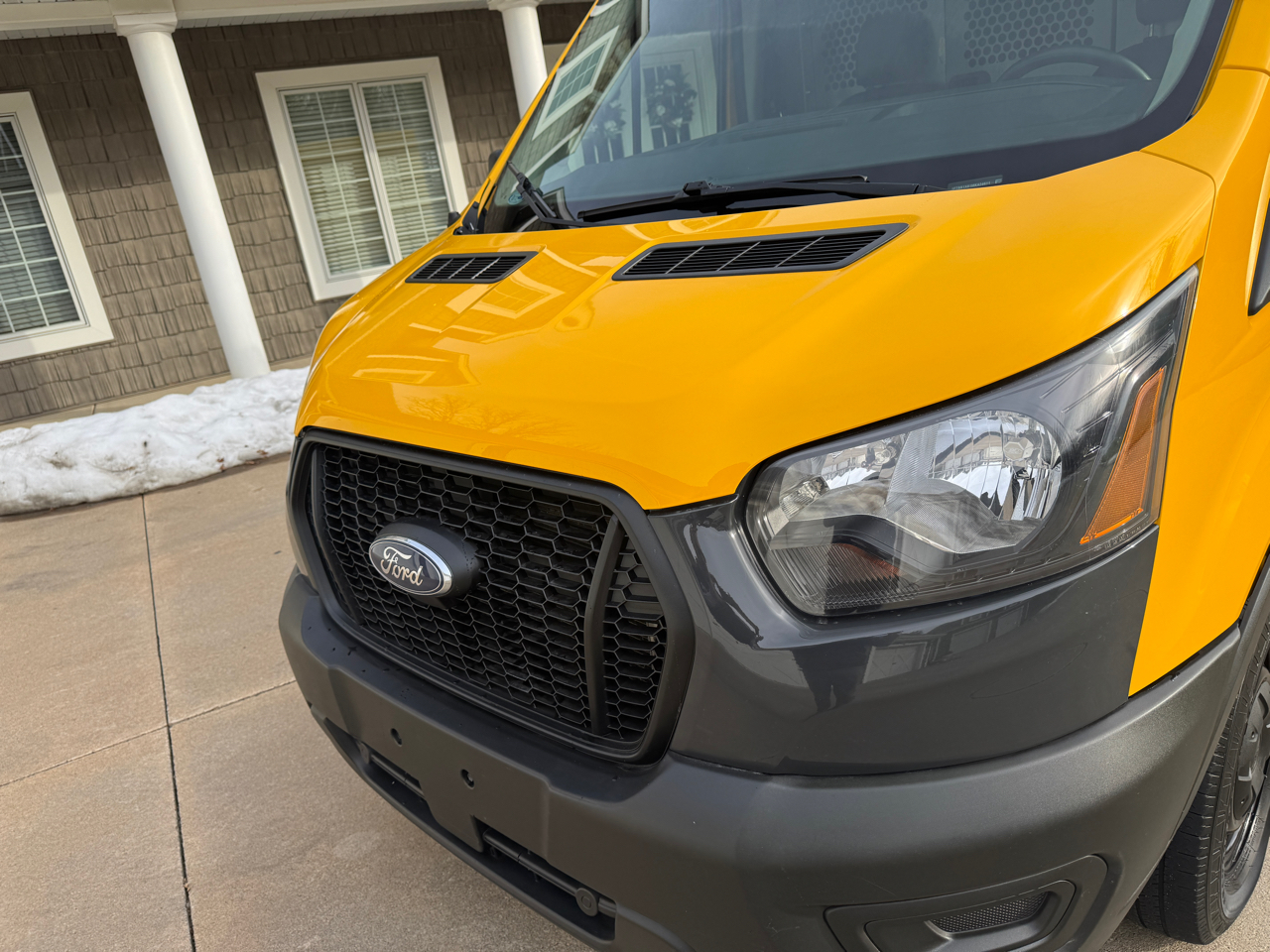 Ford Transit Cargo Van T-250 148" Hi Rf 9070 GVWR RWD 2021