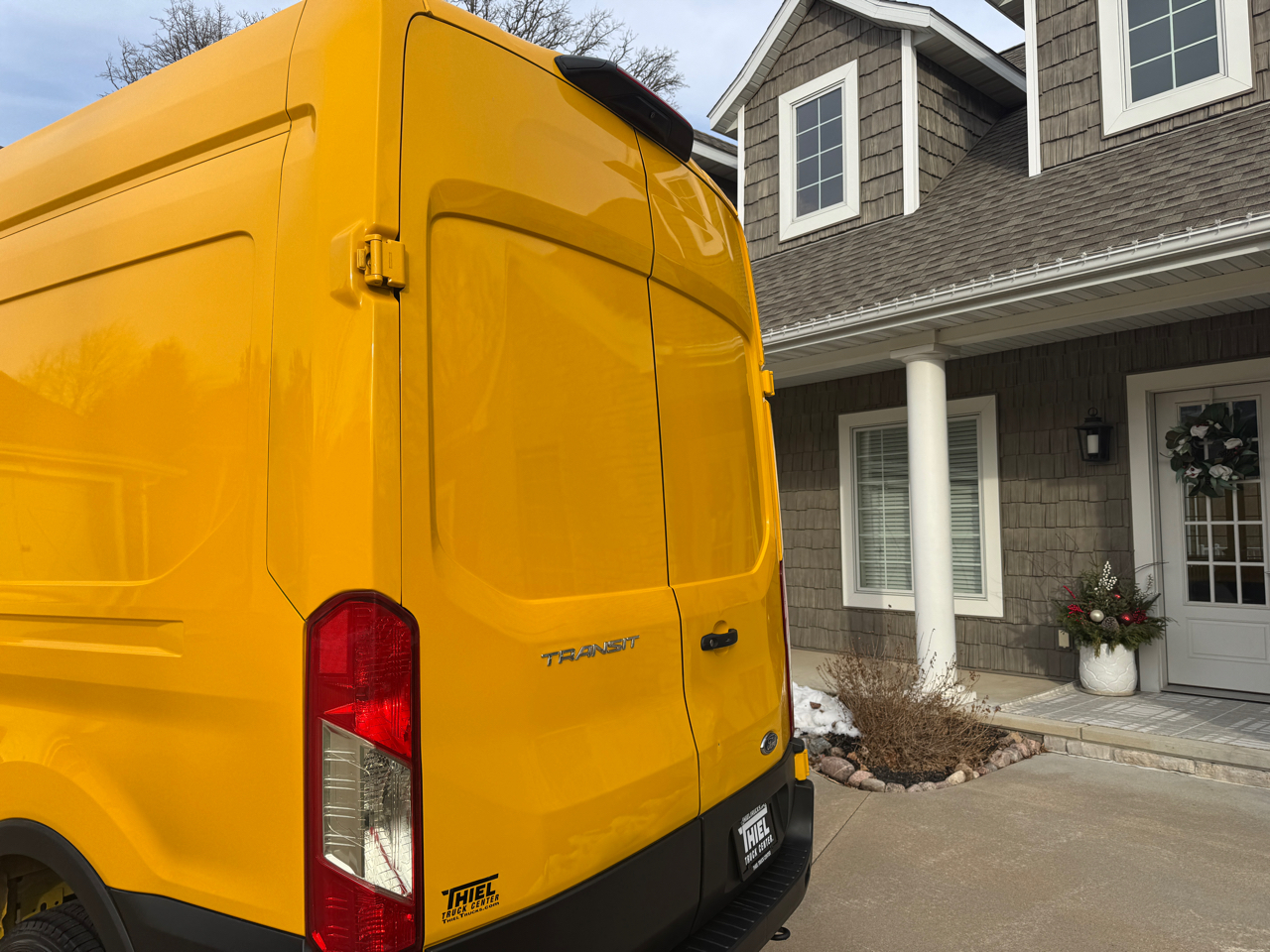 Ford Transit Cargo Van T-250 148" Hi Rf 9070 GVWR RWD 2021