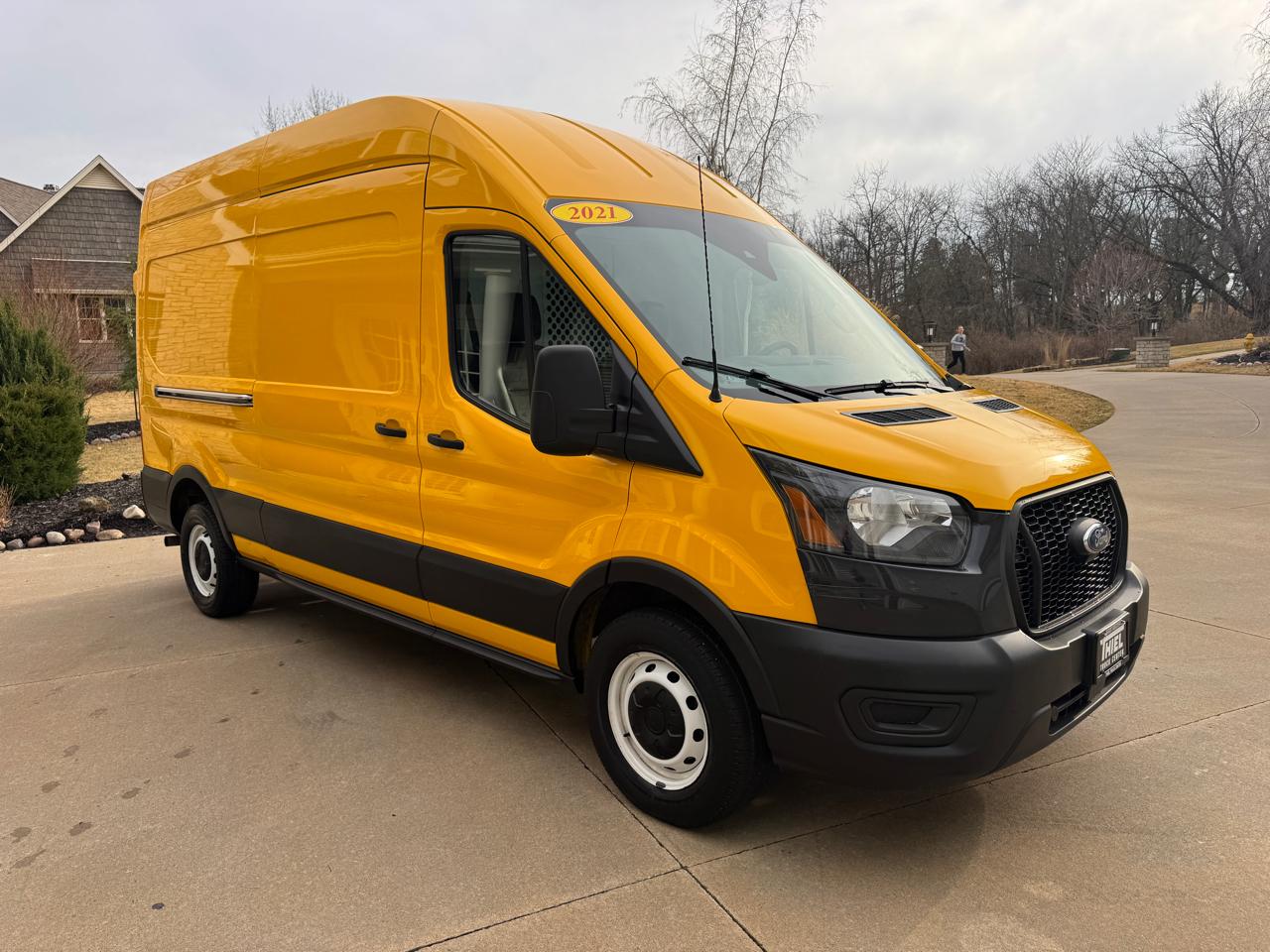 Ford Transit Cargo Van T-250 148" Hi Rf 9070 GVWR RWD 2021