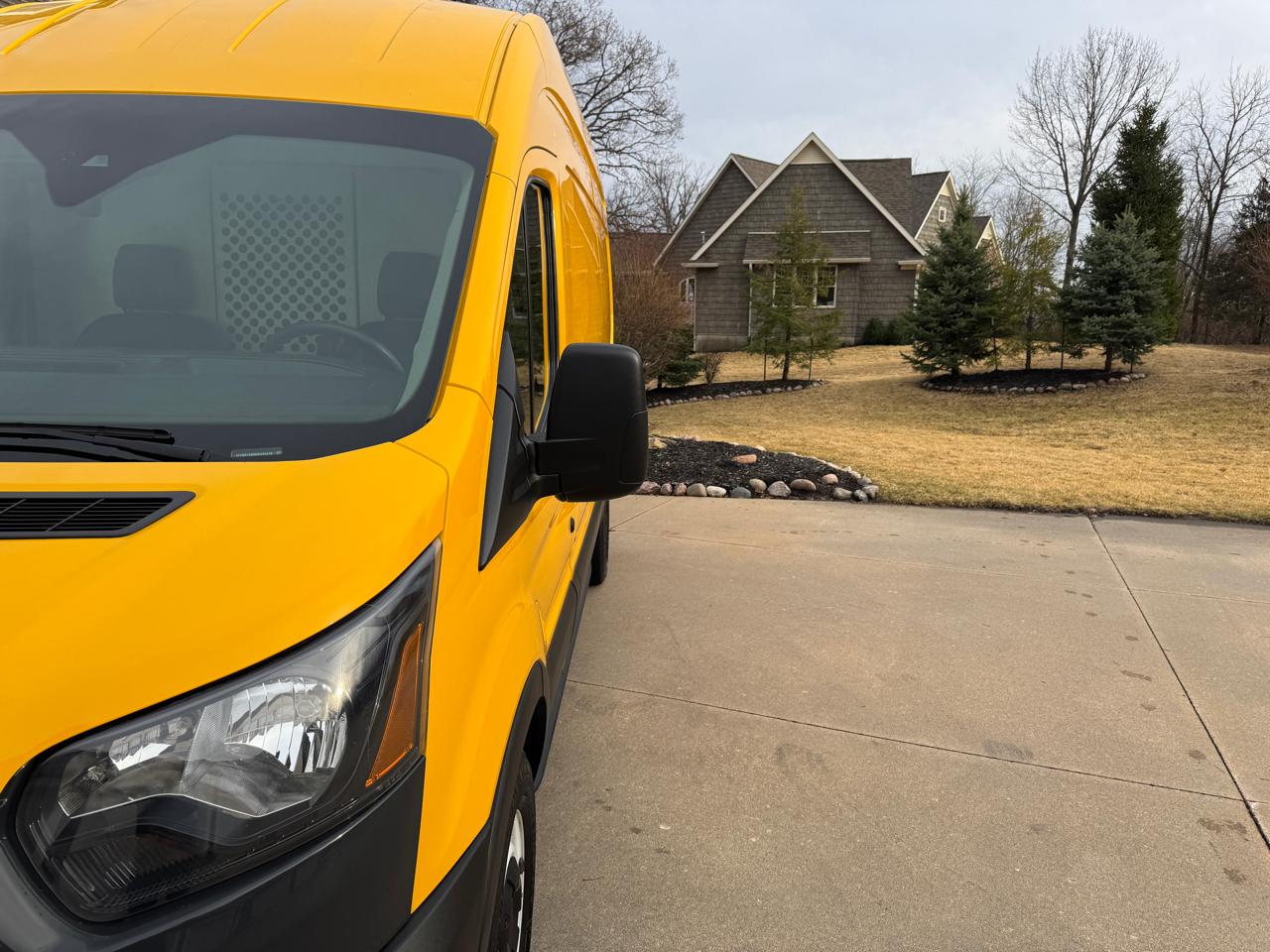 Ford Transit Cargo Van T-250 148" Hi Rf 9070 GVWR RWD 2021