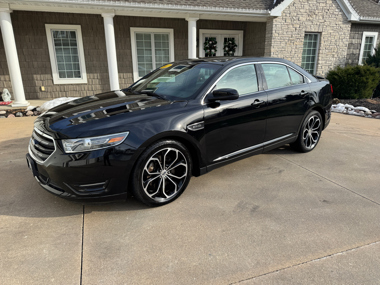 Ford Taurus SHO AWD 2017