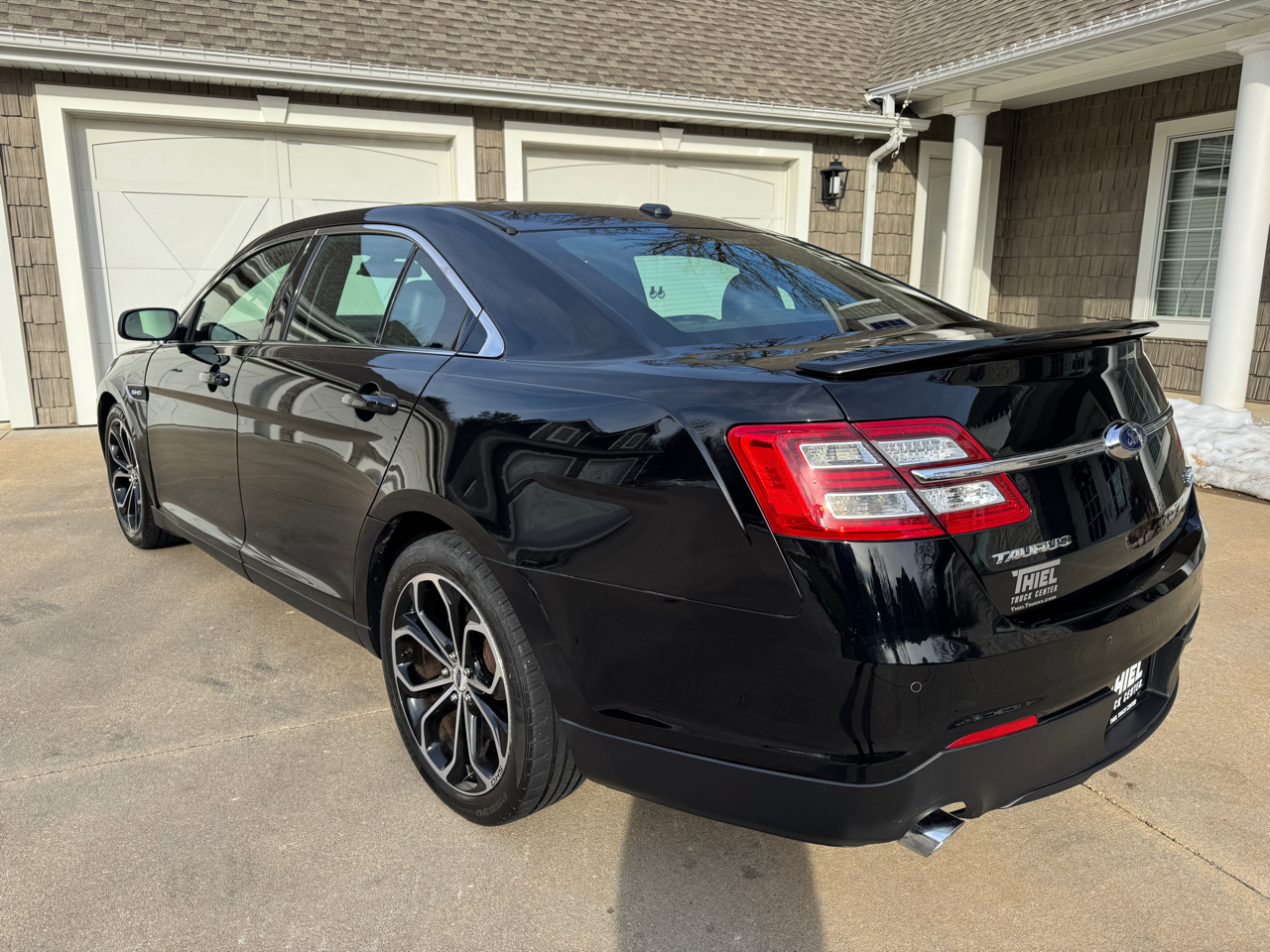 Ford Taurus SHO AWD 2017