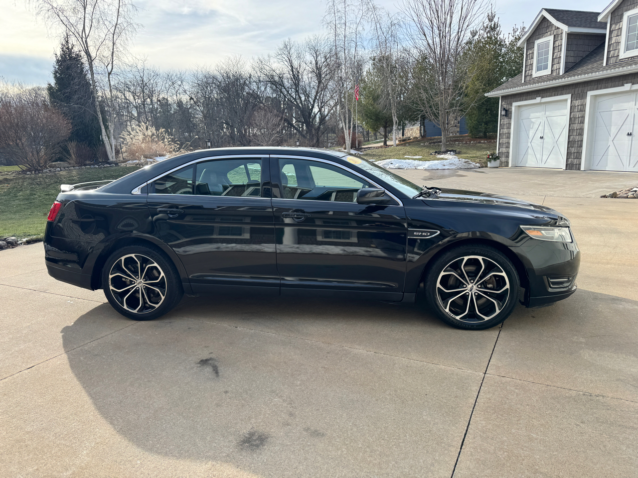 Ford Taurus SHO AWD 2017