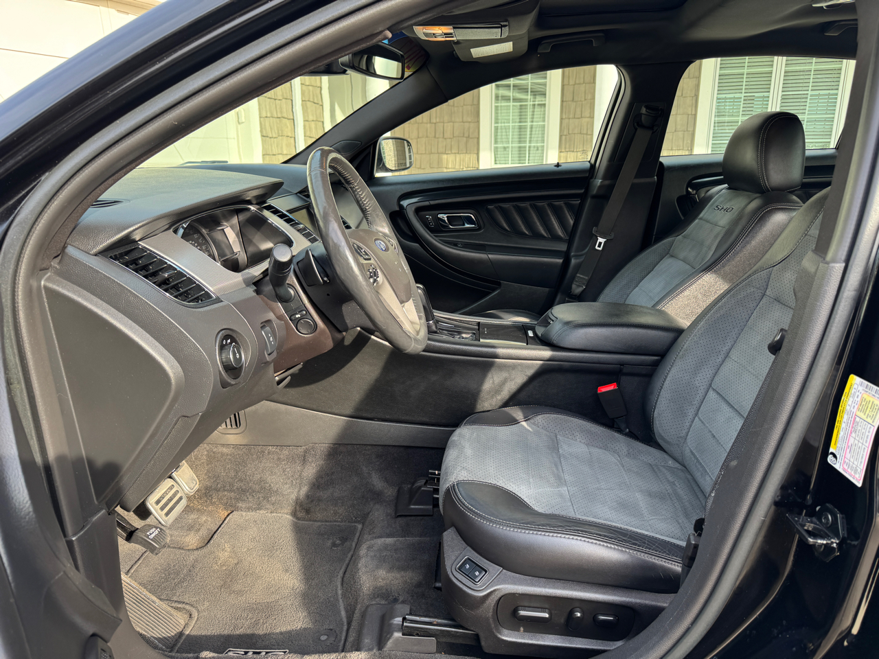 Ford Taurus SHO AWD 2017