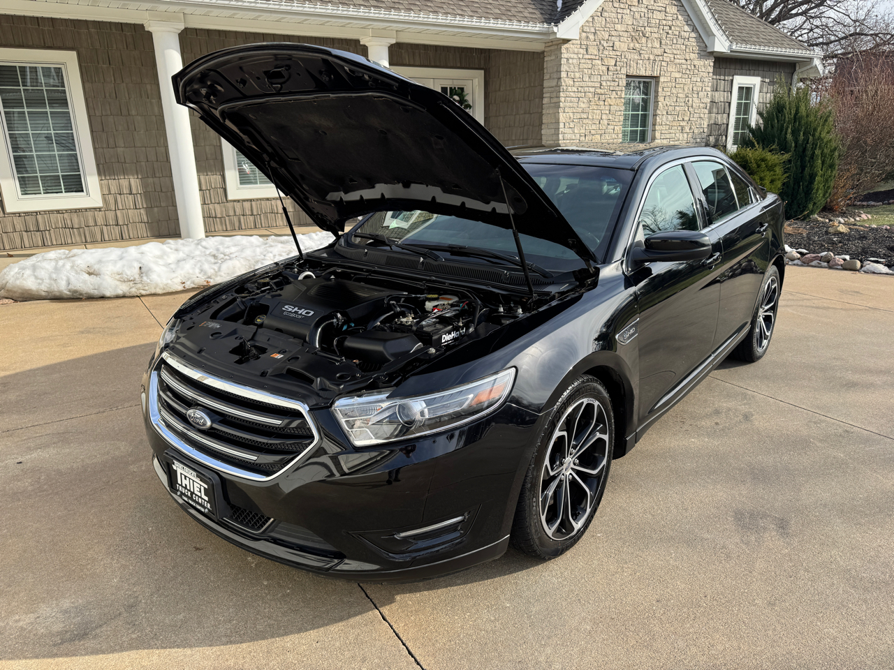 Ford Taurus SHO AWD 2017