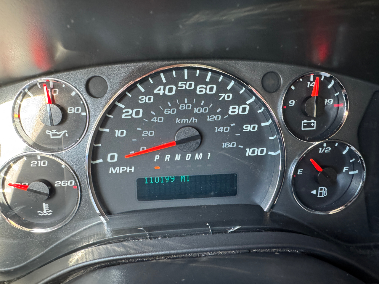 Chevrolet Express Commercial Cutaway RWD 3500 139" WB Work Van 2011