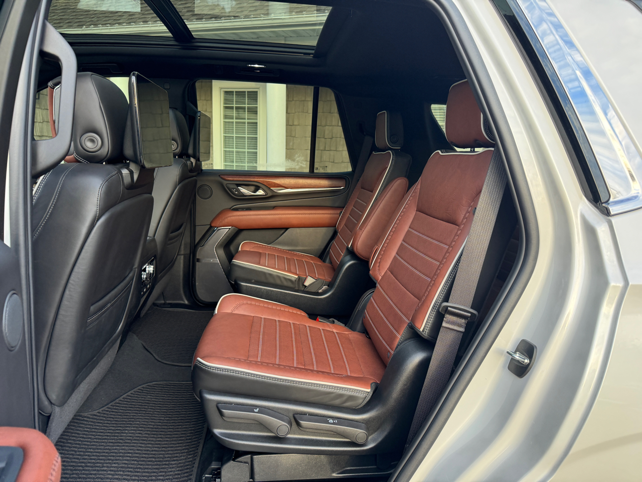 GMC Yukon 4WD 4dr Denali Ultimate 2024