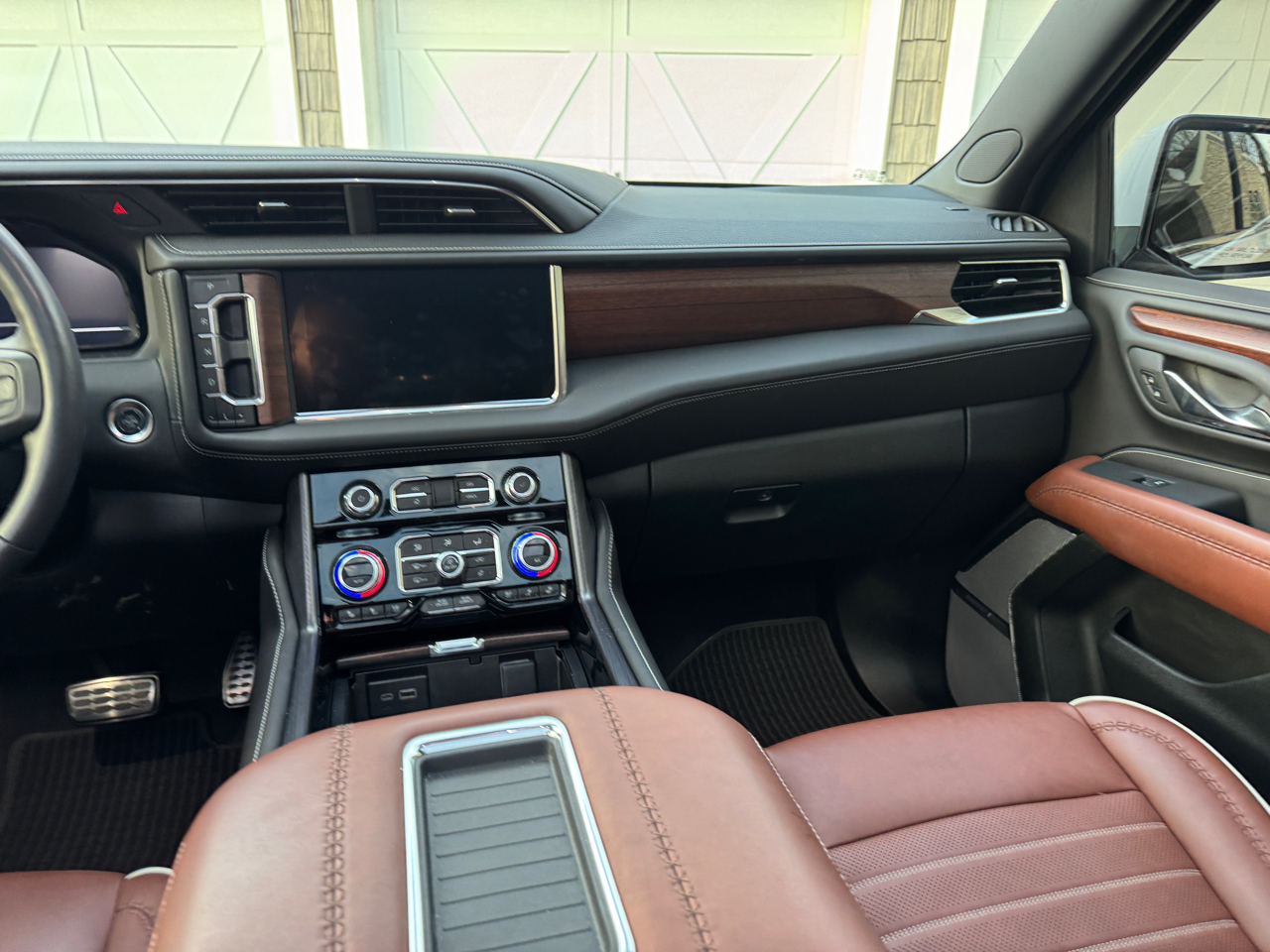 GMC Yukon 4WD 4dr Denali Ultimate 2024