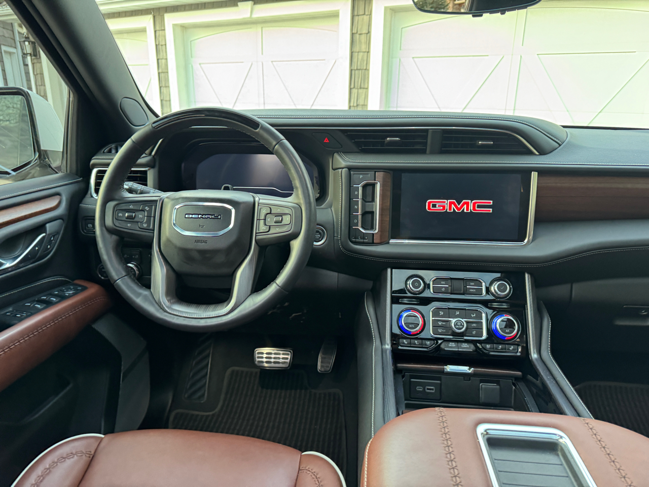 GMC Yukon 4WD 4dr Denali Ultimate 2024