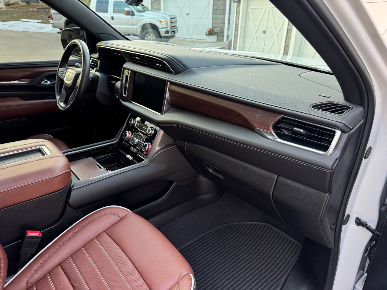 GMC Yukon 4WD 4dr Denali Ultimate 2024