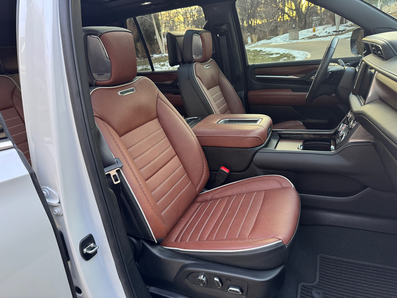 GMC Yukon 4WD 4dr Denali Ultimate 2024