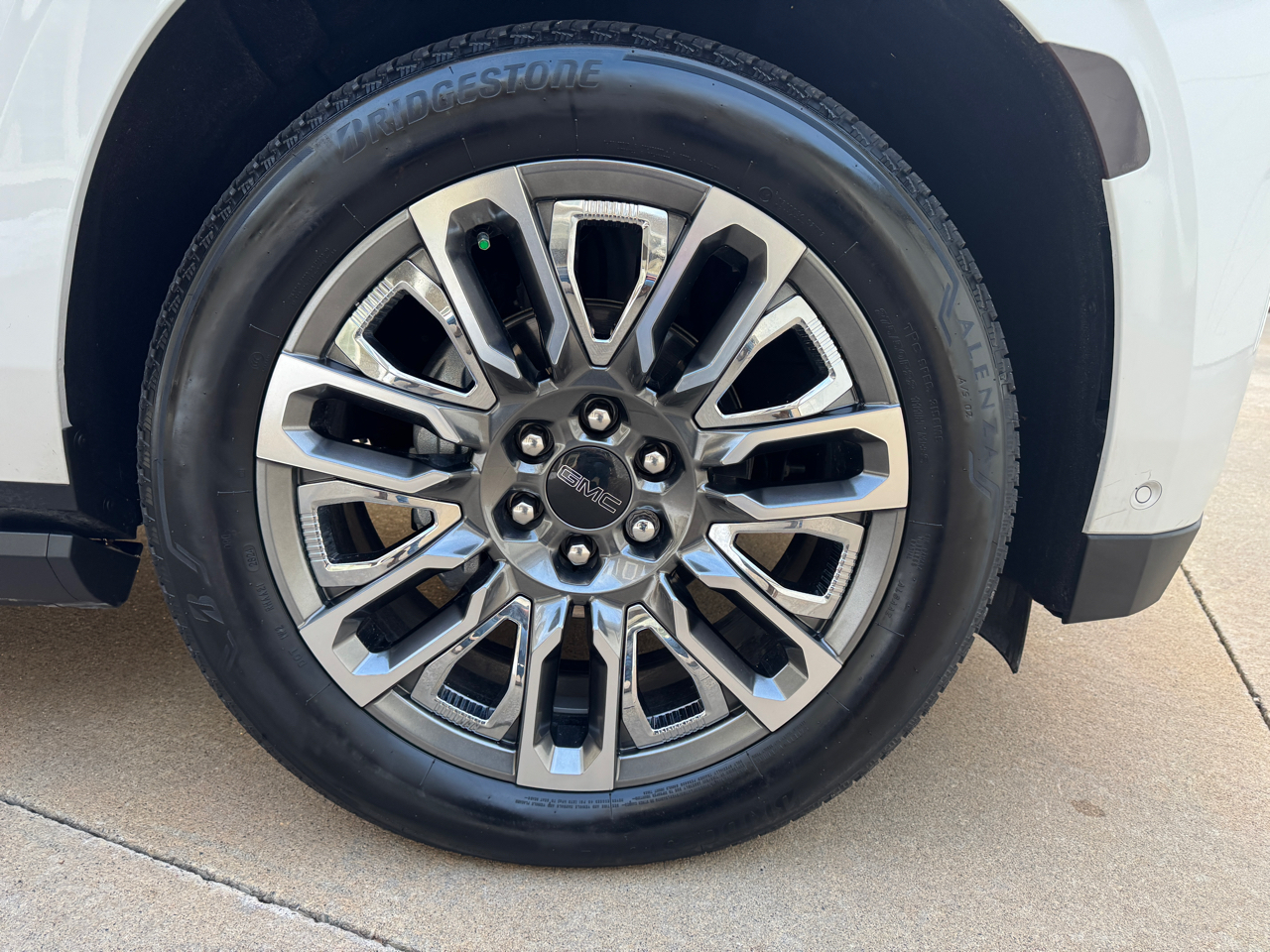 GMC Yukon 4WD 4dr Denali Ultimate 2024