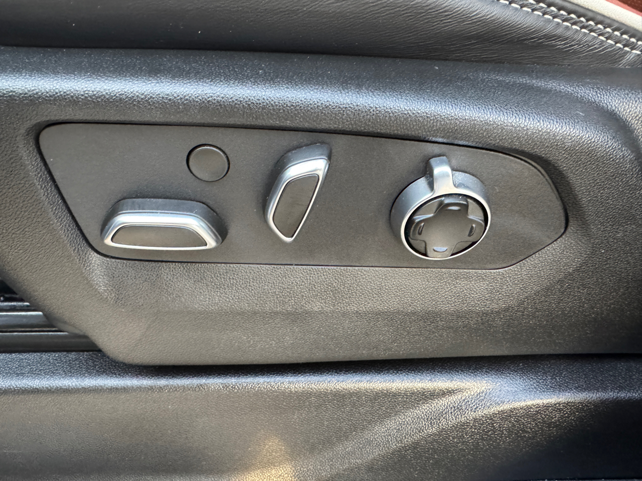 GMC Yukon 4WD 4dr Denali Ultimate 2024