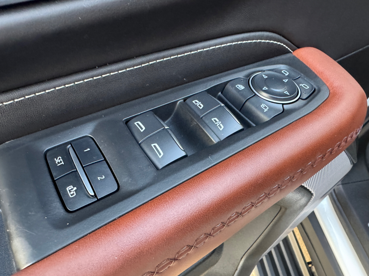 GMC Yukon 4WD 4dr Denali Ultimate 2024