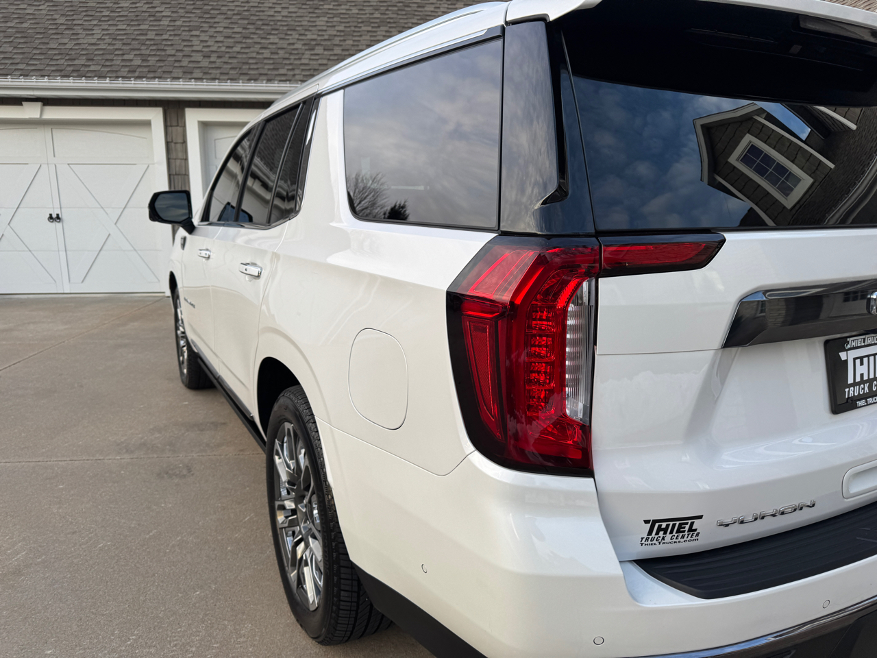 GMC Yukon 4WD 4dr Denali Ultimate 2024