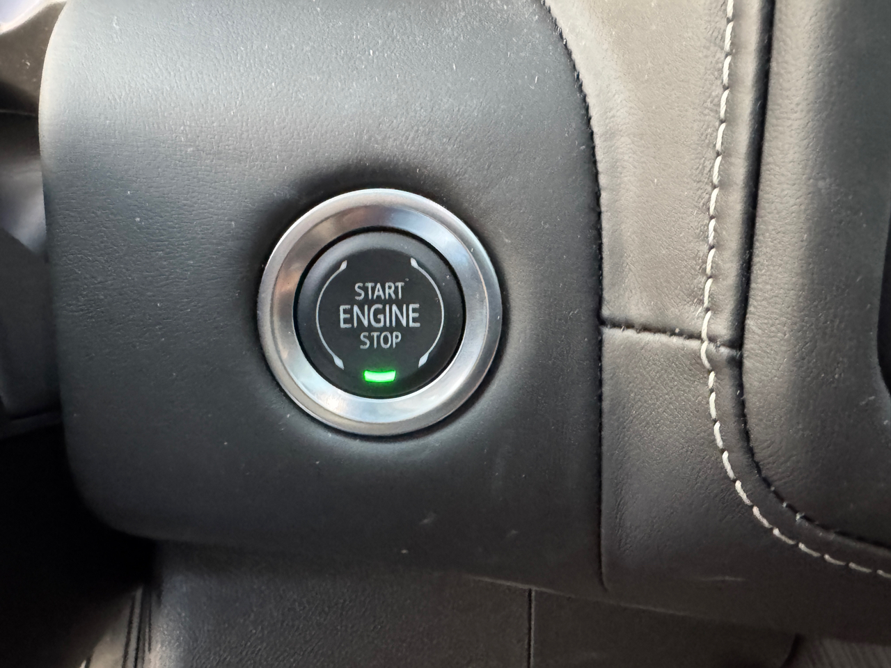 GMC Yukon 4WD 4dr Denali Ultimate 2024