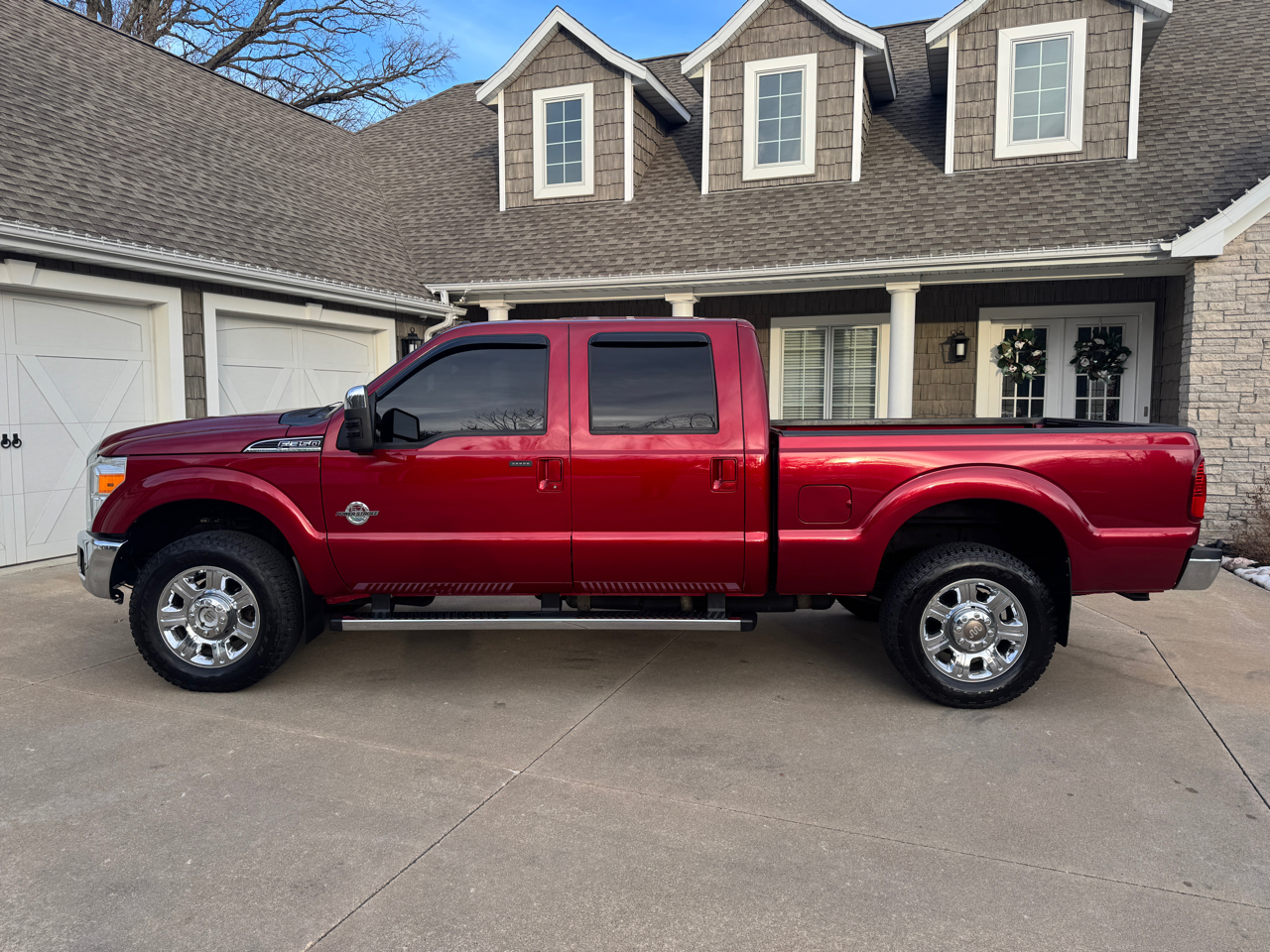 Ford Super Duty F-350 SRW 4WD Crew Cab 156" Lariat 2015