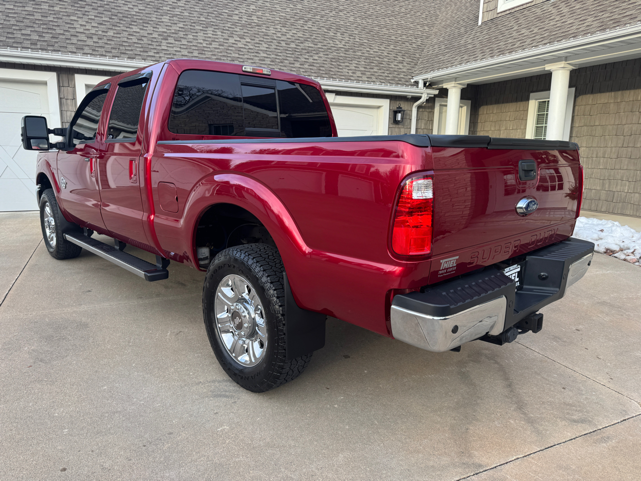 Ford Super Duty F-350 SRW 4WD Crew Cab 156" Lariat 2015