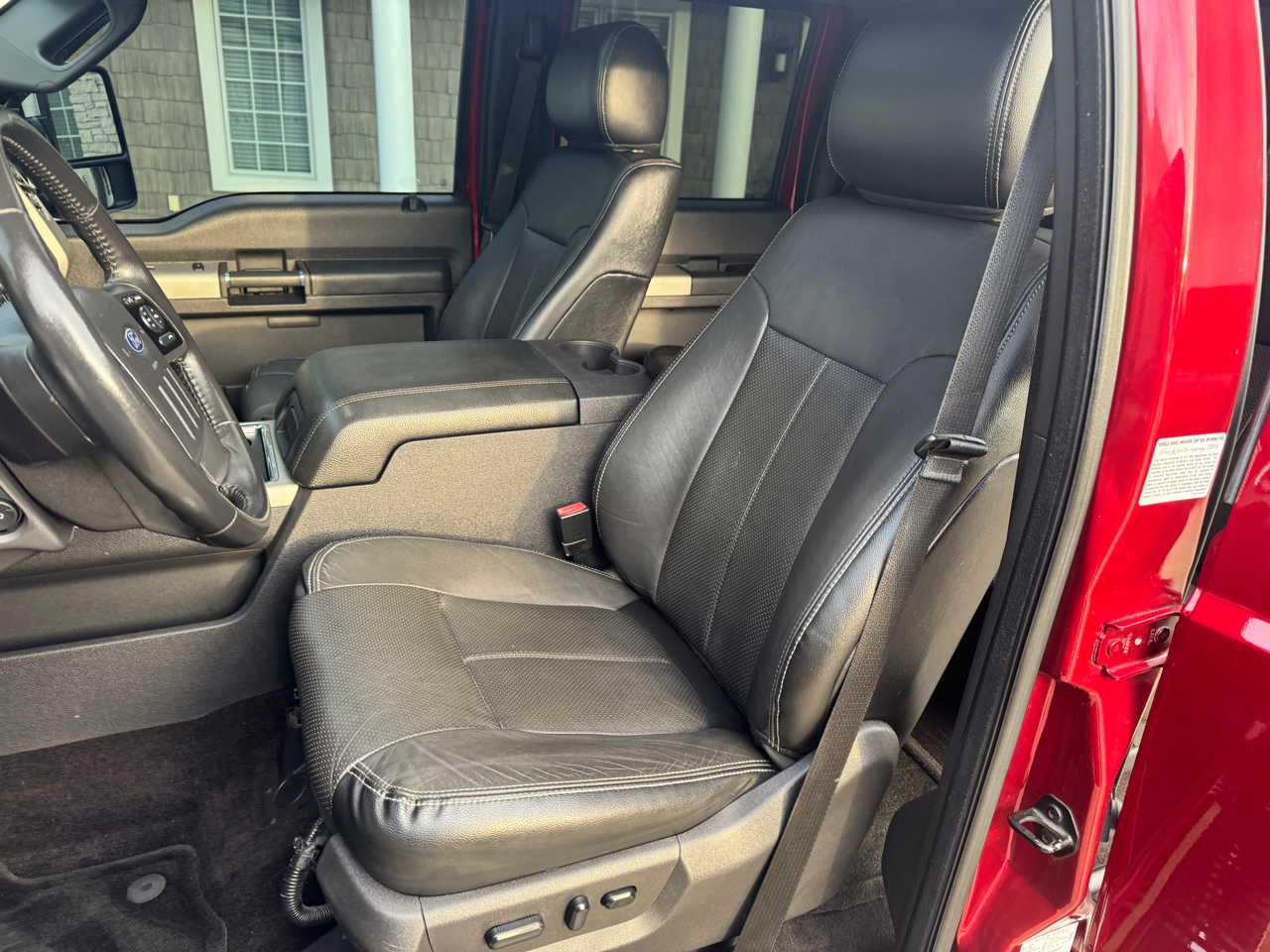 Ford Super Duty F-350 SRW 4WD Crew Cab 156" Lariat 2015