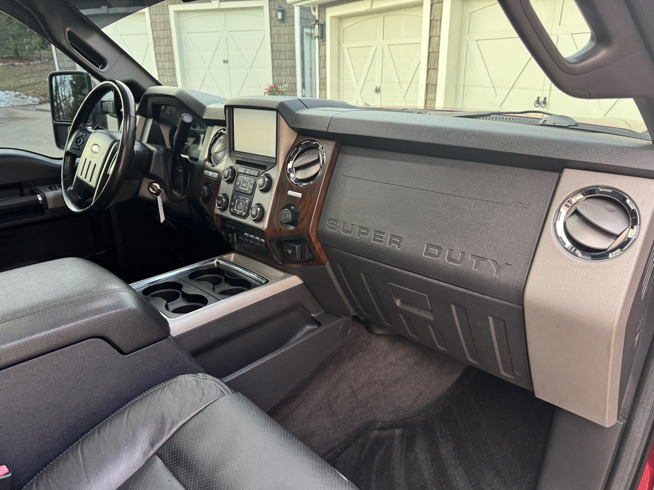 Ford Super Duty F-350 SRW 4WD Crew Cab 156" Lariat 2015