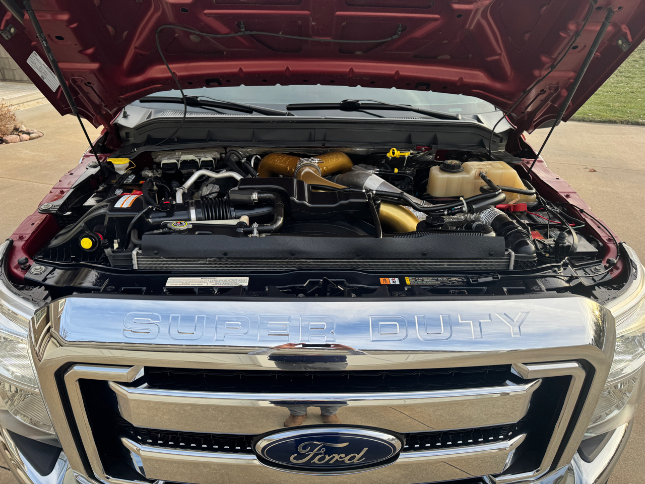 Ford Super Duty F-350 SRW 4WD Crew Cab 156" Lariat 2015