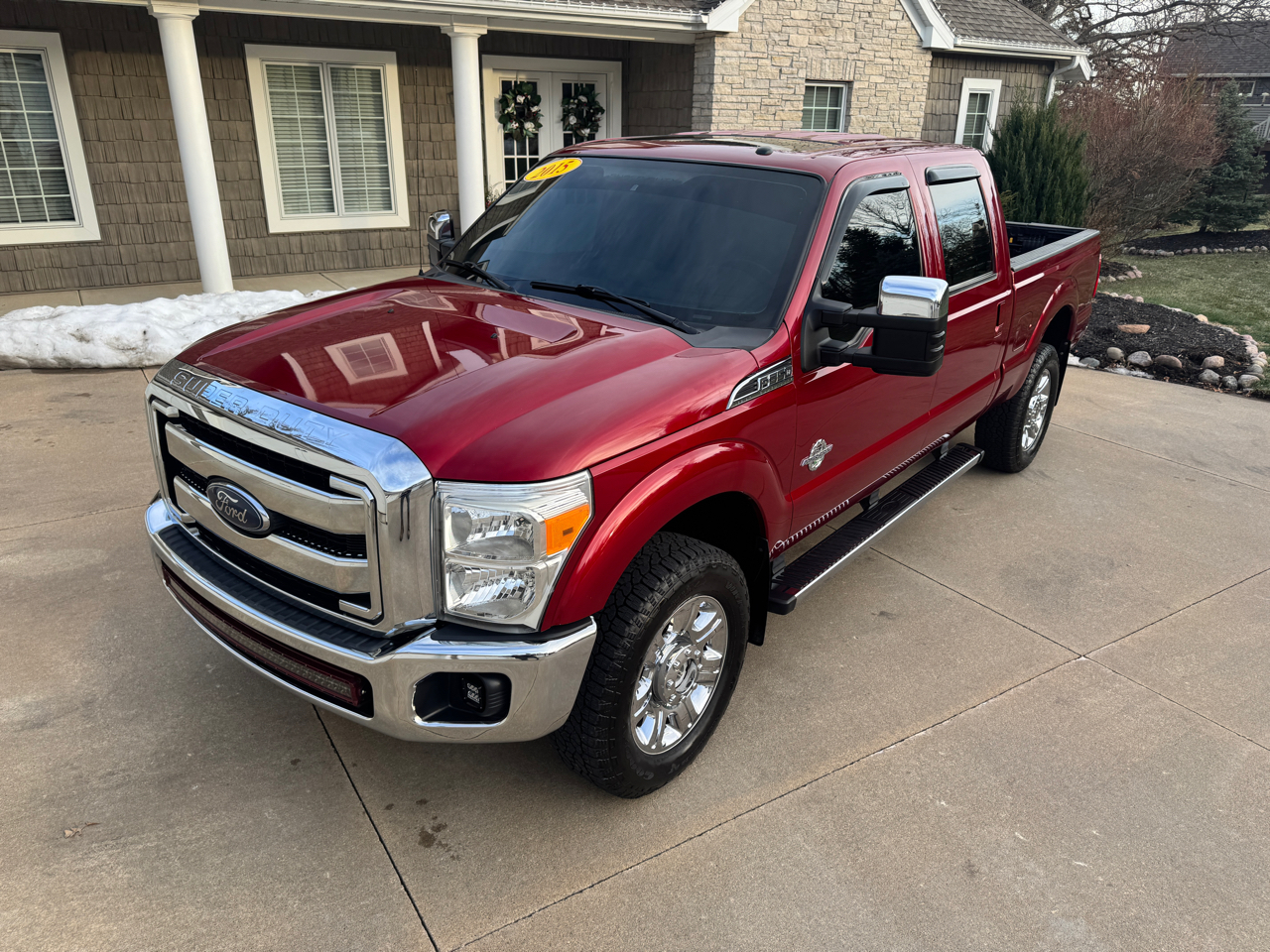Ford Super Duty F-350 SRW 4WD Crew Cab 156" Lariat 2015