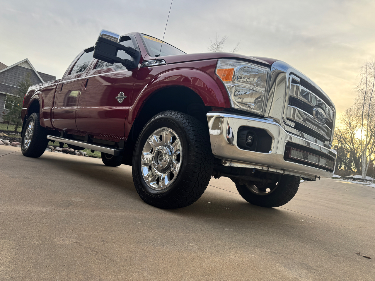 Ford Super Duty F-350 SRW 4WD Crew Cab 156" Lariat 2015