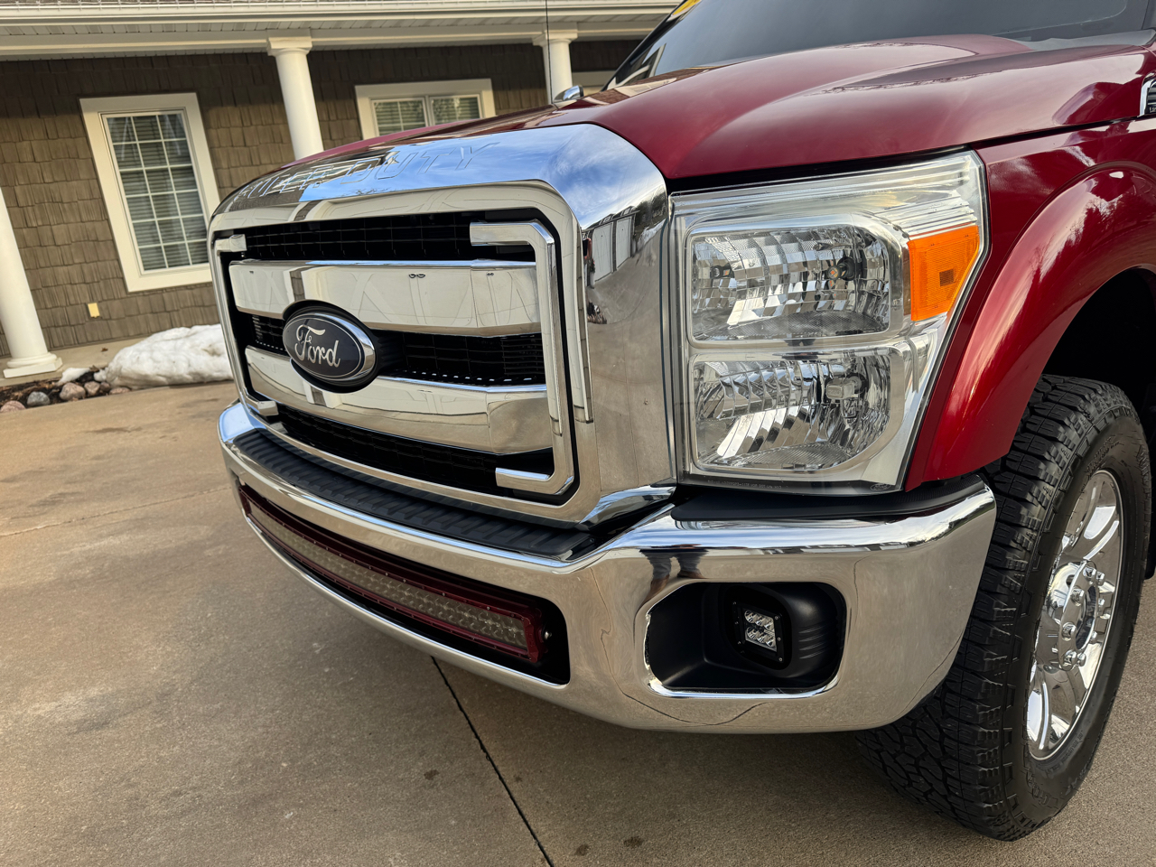 Ford Super Duty F-350 SRW 4WD Crew Cab 156" Lariat 2015