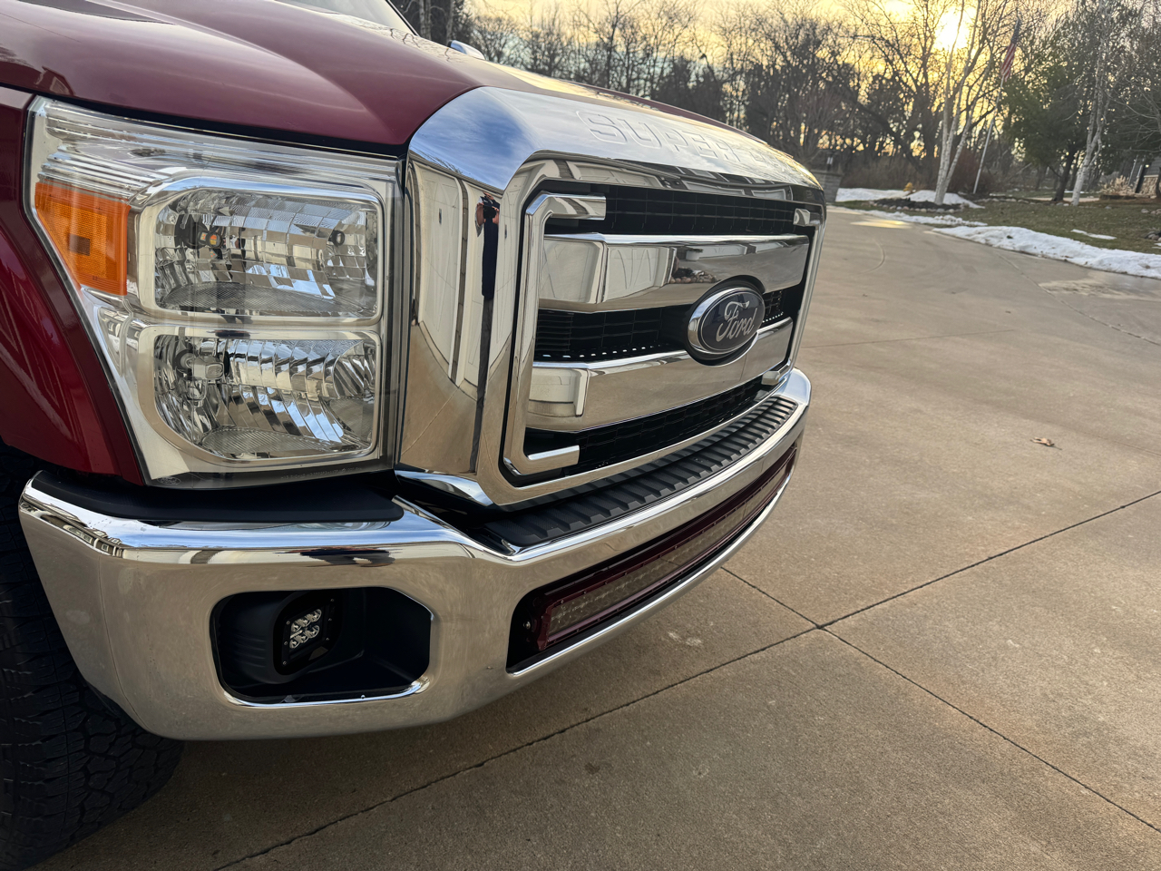 Ford Super Duty F-350 SRW 4WD Crew Cab 156" Lariat 2015