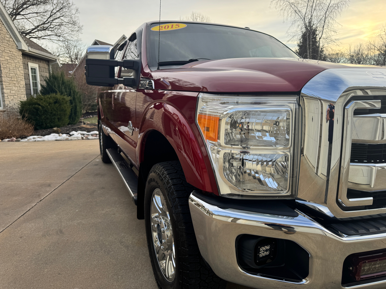 Ford Super Duty F-350 SRW 4WD Crew Cab 156" Lariat 2015