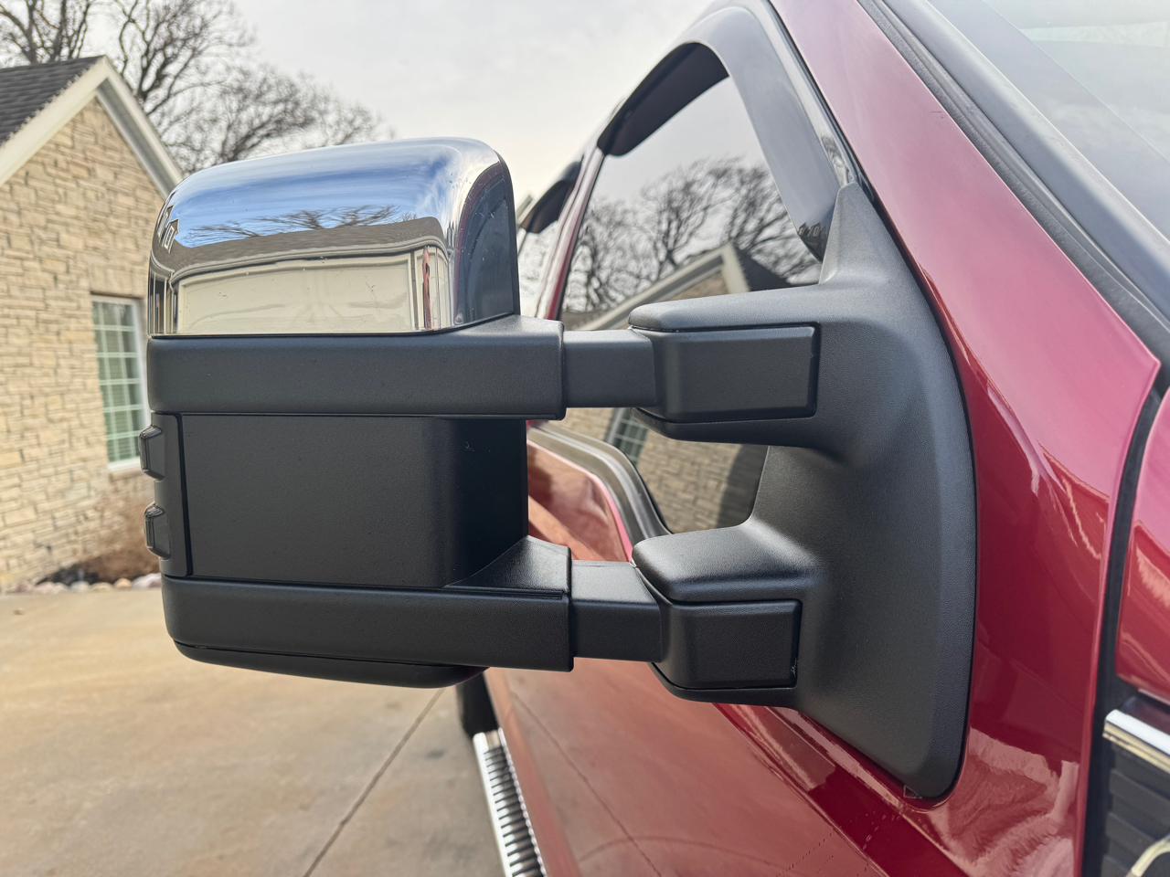 Ford Super Duty F-350 SRW 4WD Crew Cab 156" Lariat 2015