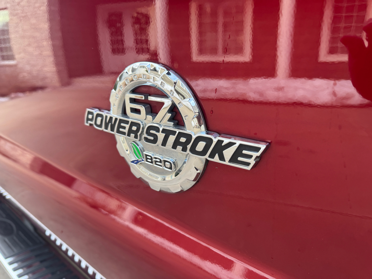 Ford Super Duty F-350 SRW 4WD Crew Cab 156" Lariat 2015