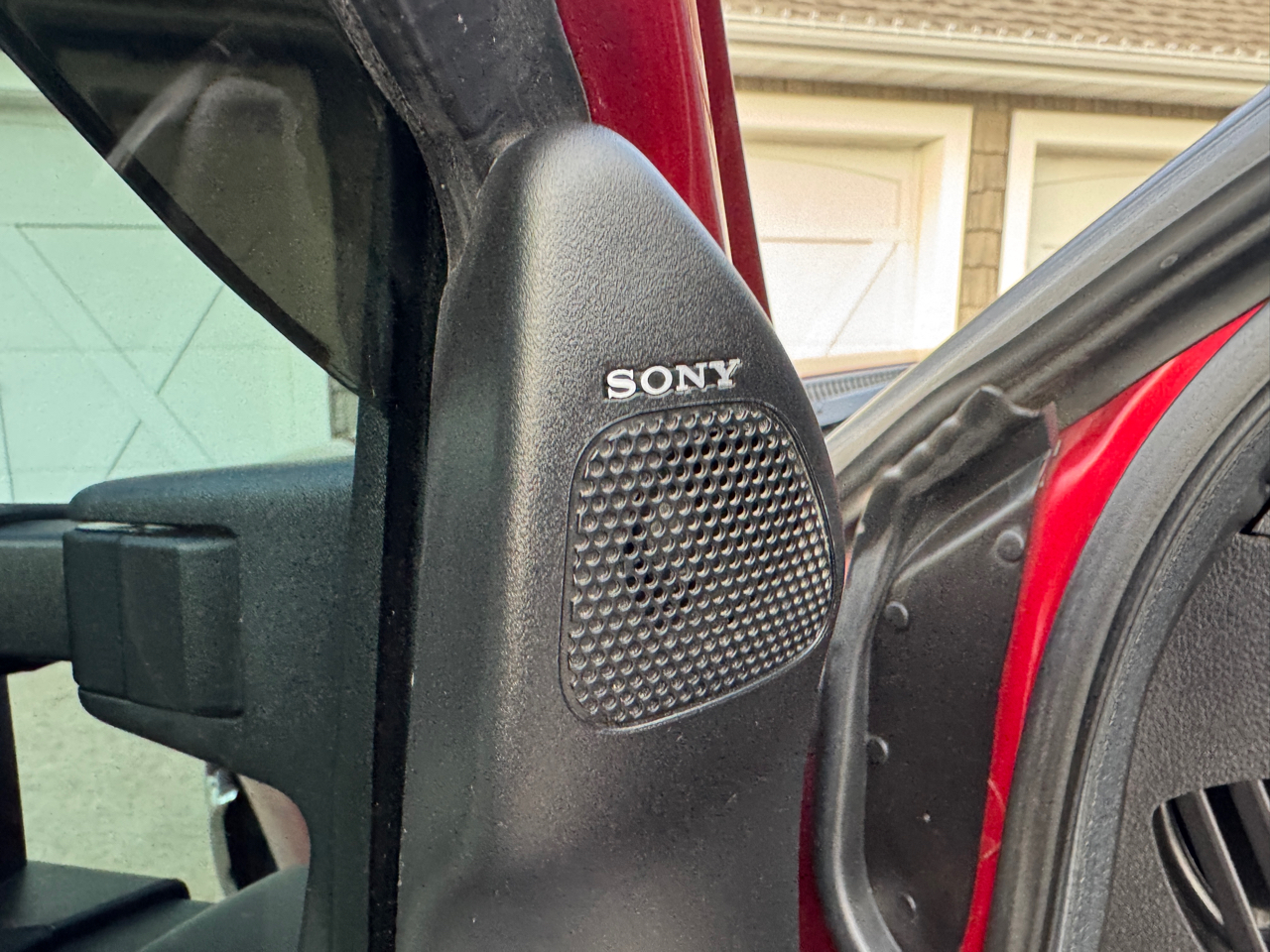 Ford Super Duty F-350 SRW 4WD Crew Cab 156" Lariat 2015