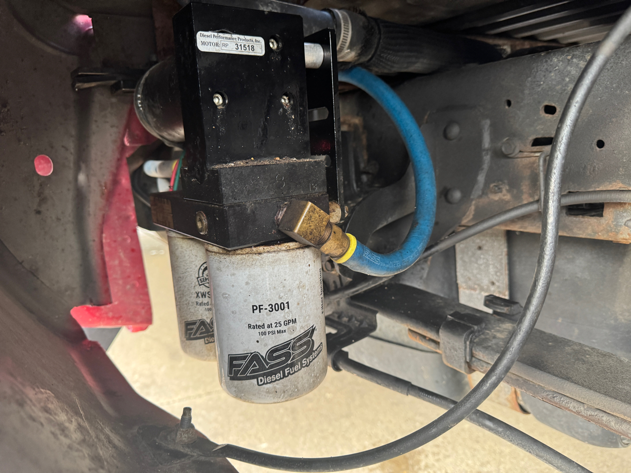 Ford Super Duty F-350 SRW 4WD Crew Cab 156" Lariat 2015