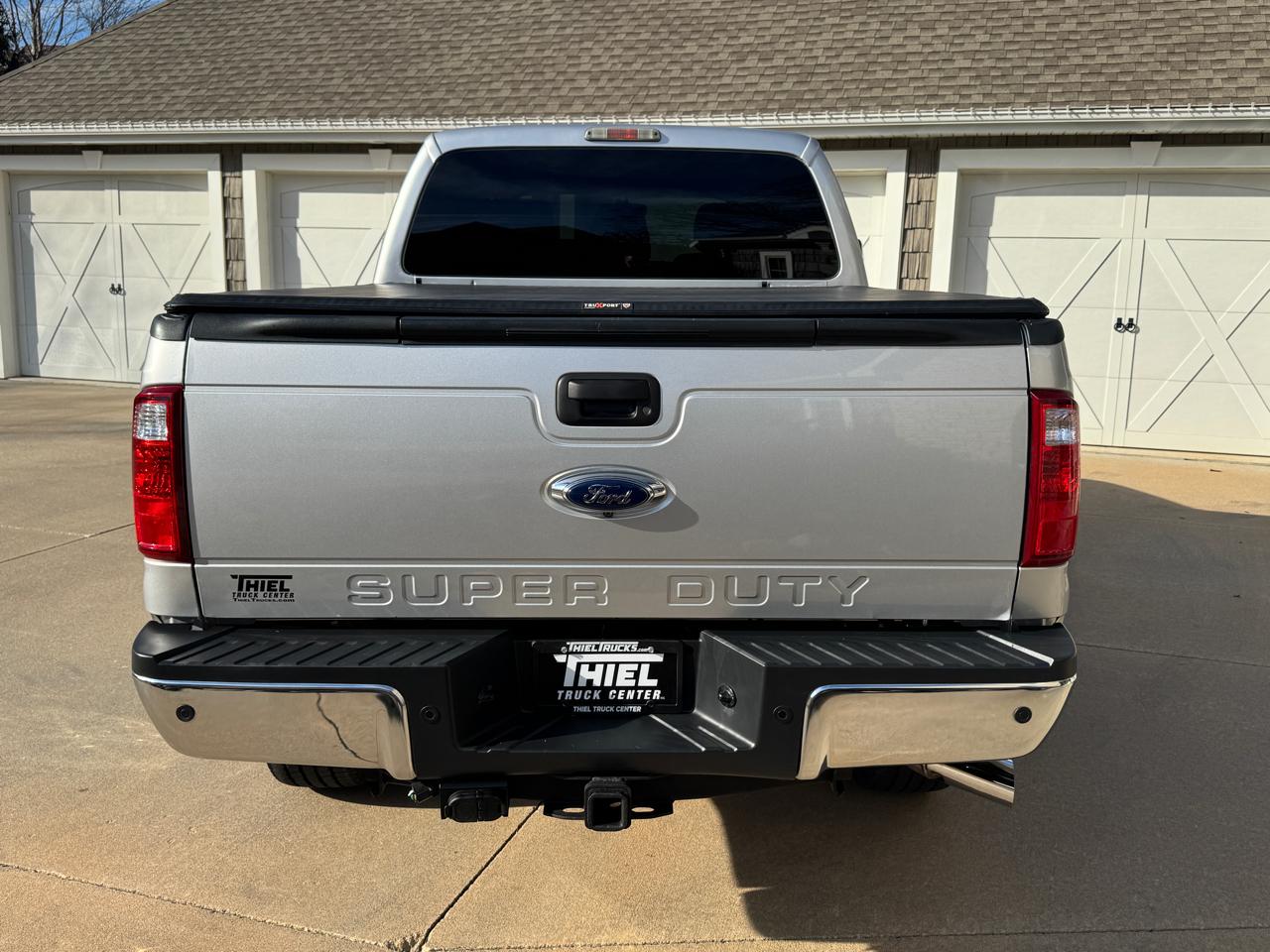 Ford Super Duty F-350 SRW 4WD Crew Cab 156" XLT 2015