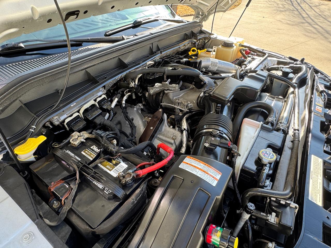 Ford Super Duty F-350 SRW 4WD Crew Cab 156" XLT 2015