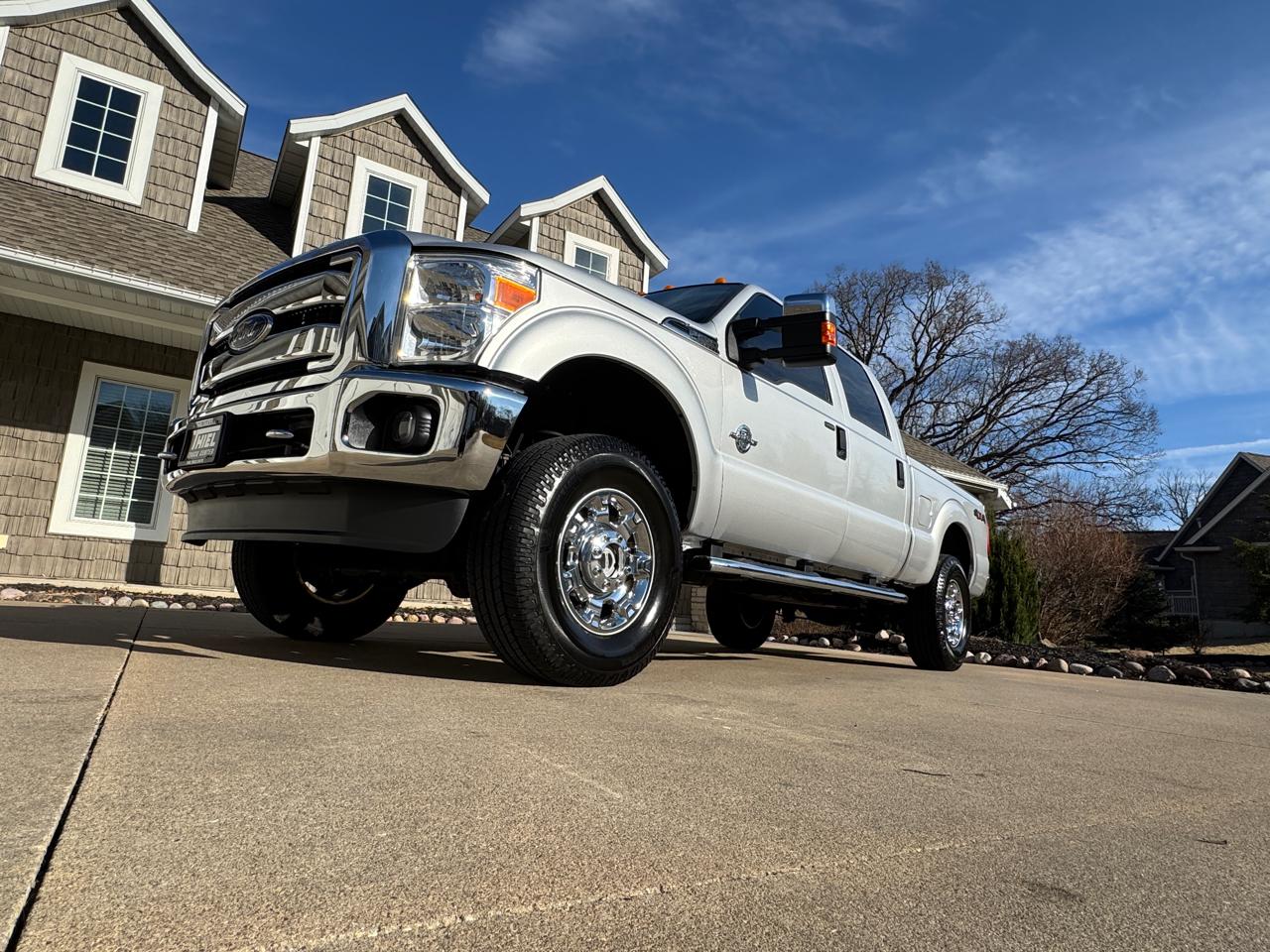 Ford Super Duty F-350 SRW 4WD Crew Cab 156" XLT 2015