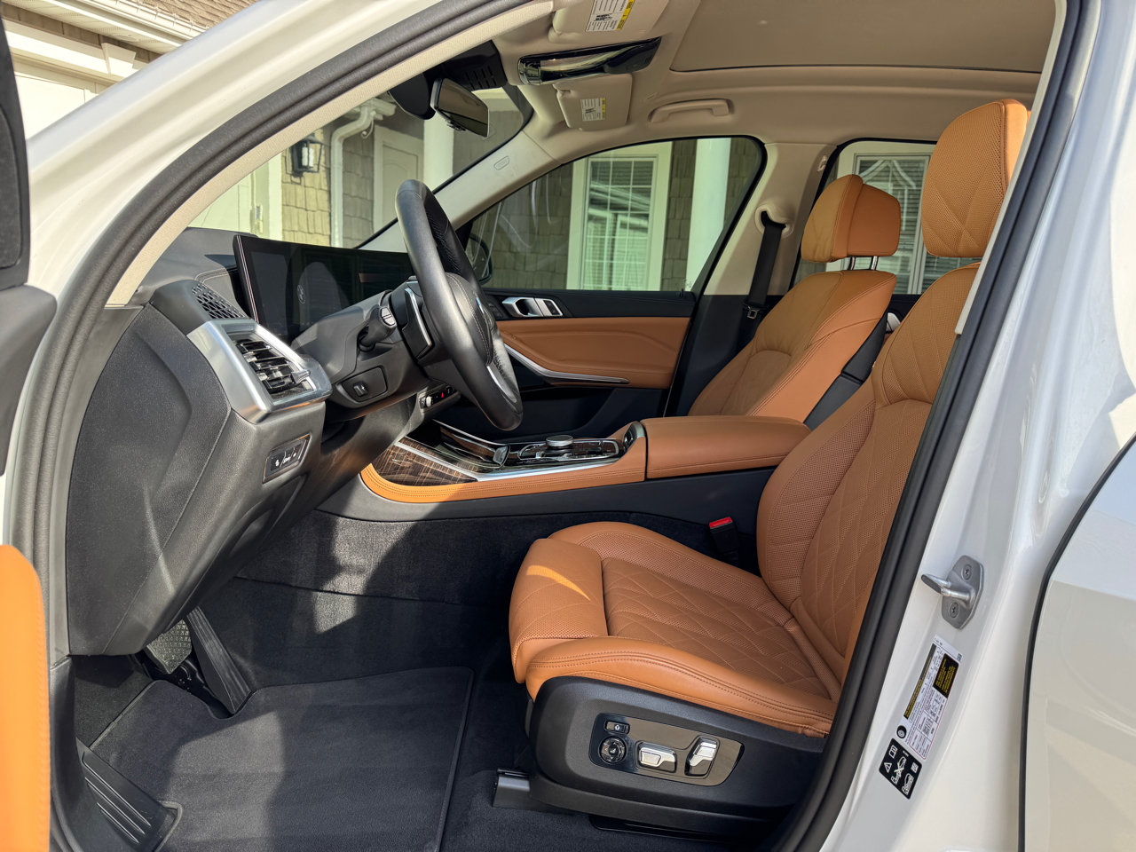 BMW X7 xDrive40i Sports Activity Vehicle 2024