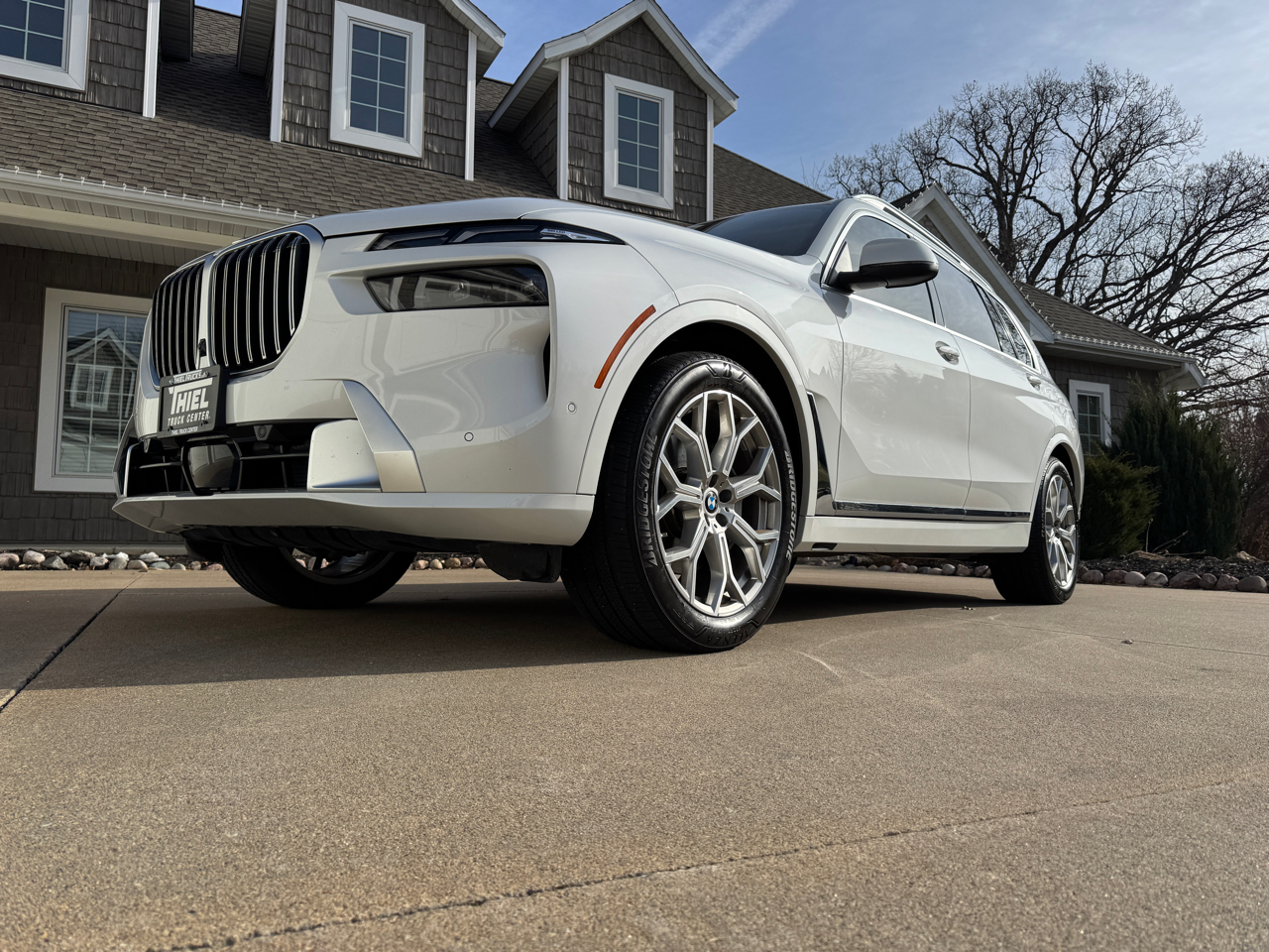 BMW X7 xDrive40i Sports Activity Vehicle 2024