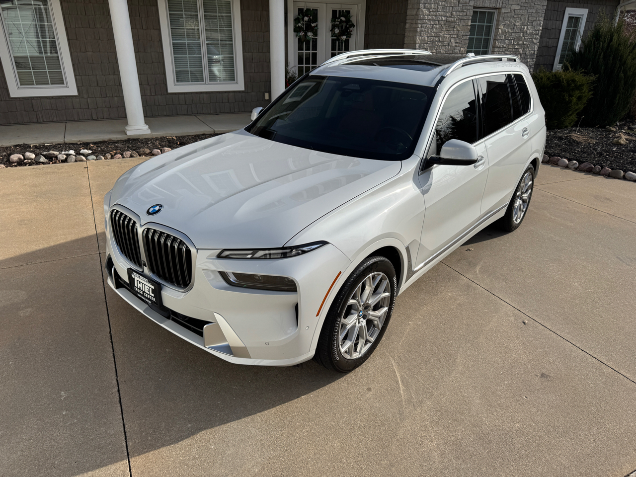 BMW X7 xDrive40i Sports Activity Vehicle 2024