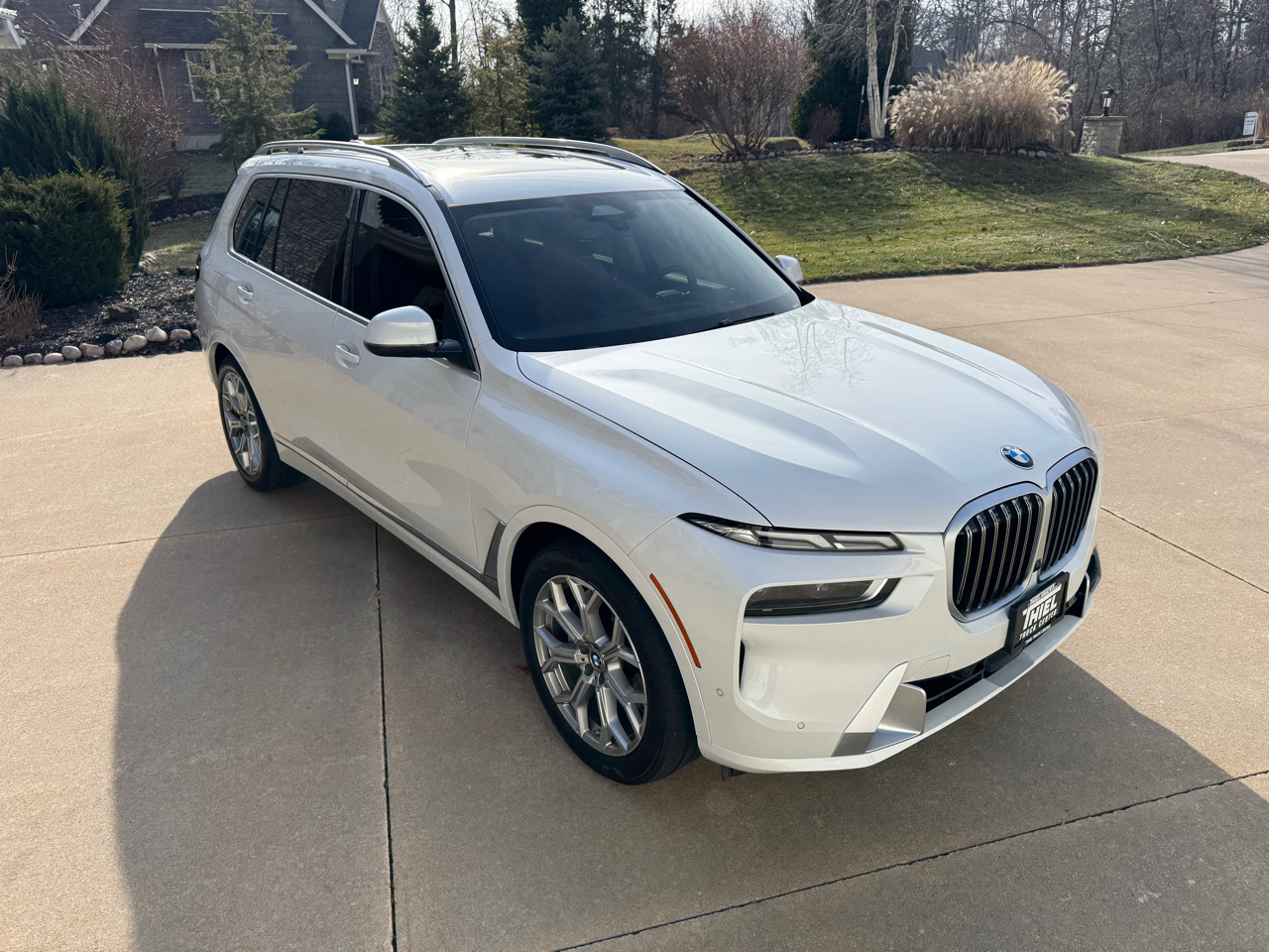 BMW X7 xDrive40i Sports Activity Vehicle 2024