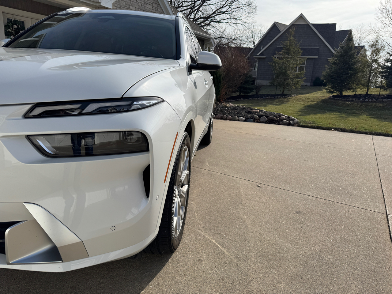 BMW X7 xDrive40i Sports Activity Vehicle 2024