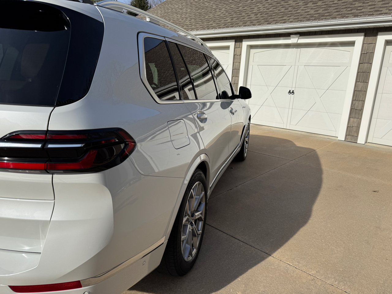 BMW X7 xDrive40i Sports Activity Vehicle 2024