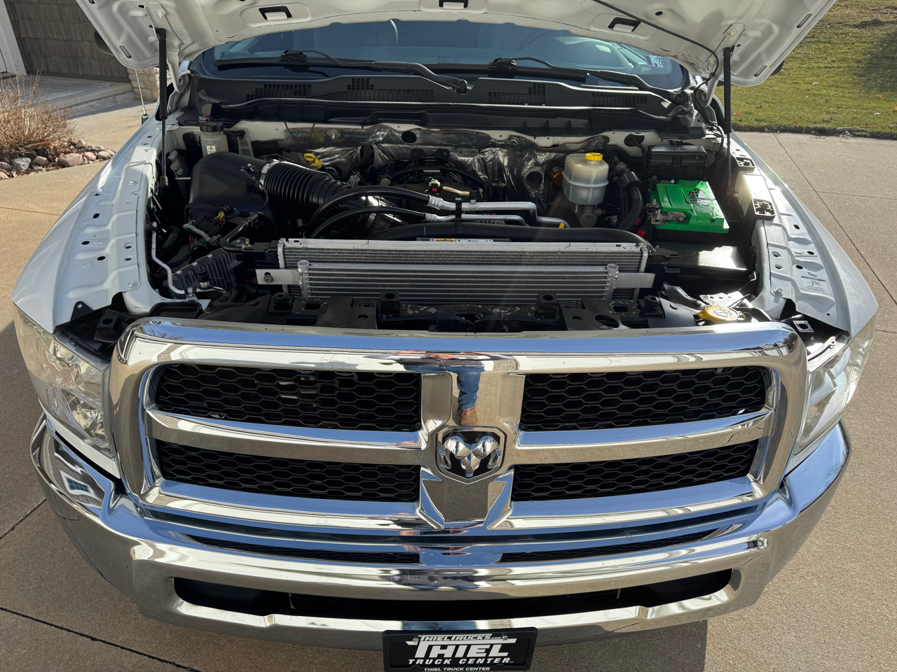 RAM 3500 4WD Reg Cab 143" WB 60" CA Tradesman 2015