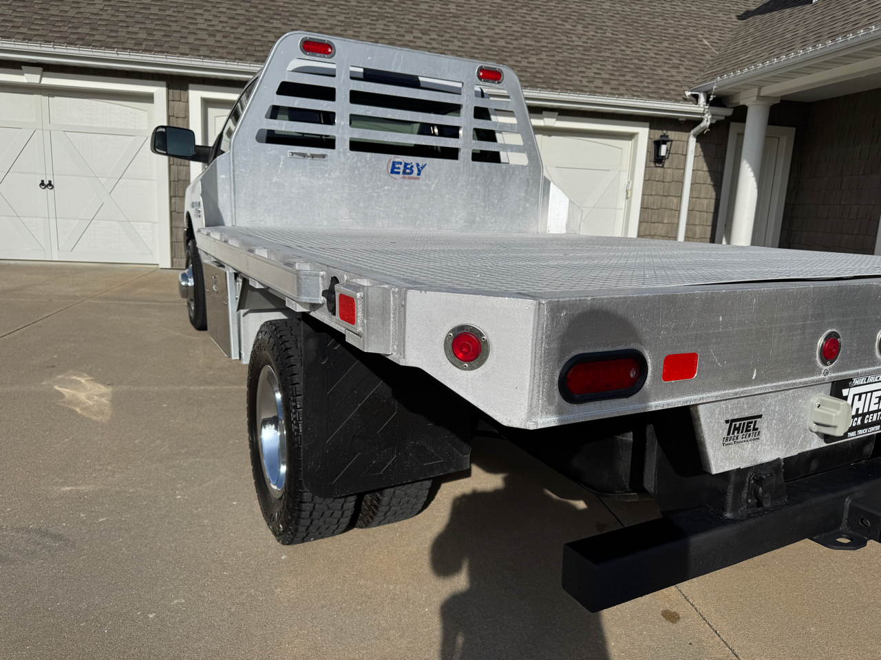 RAM 3500 4WD Reg Cab 143" WB 60" CA Tradesman 2015