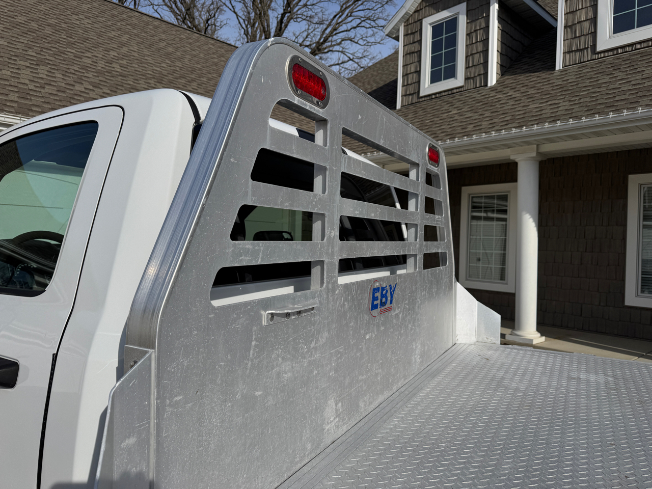 RAM 3500 4WD Reg Cab 143" WB 60" CA Tradesman 2015