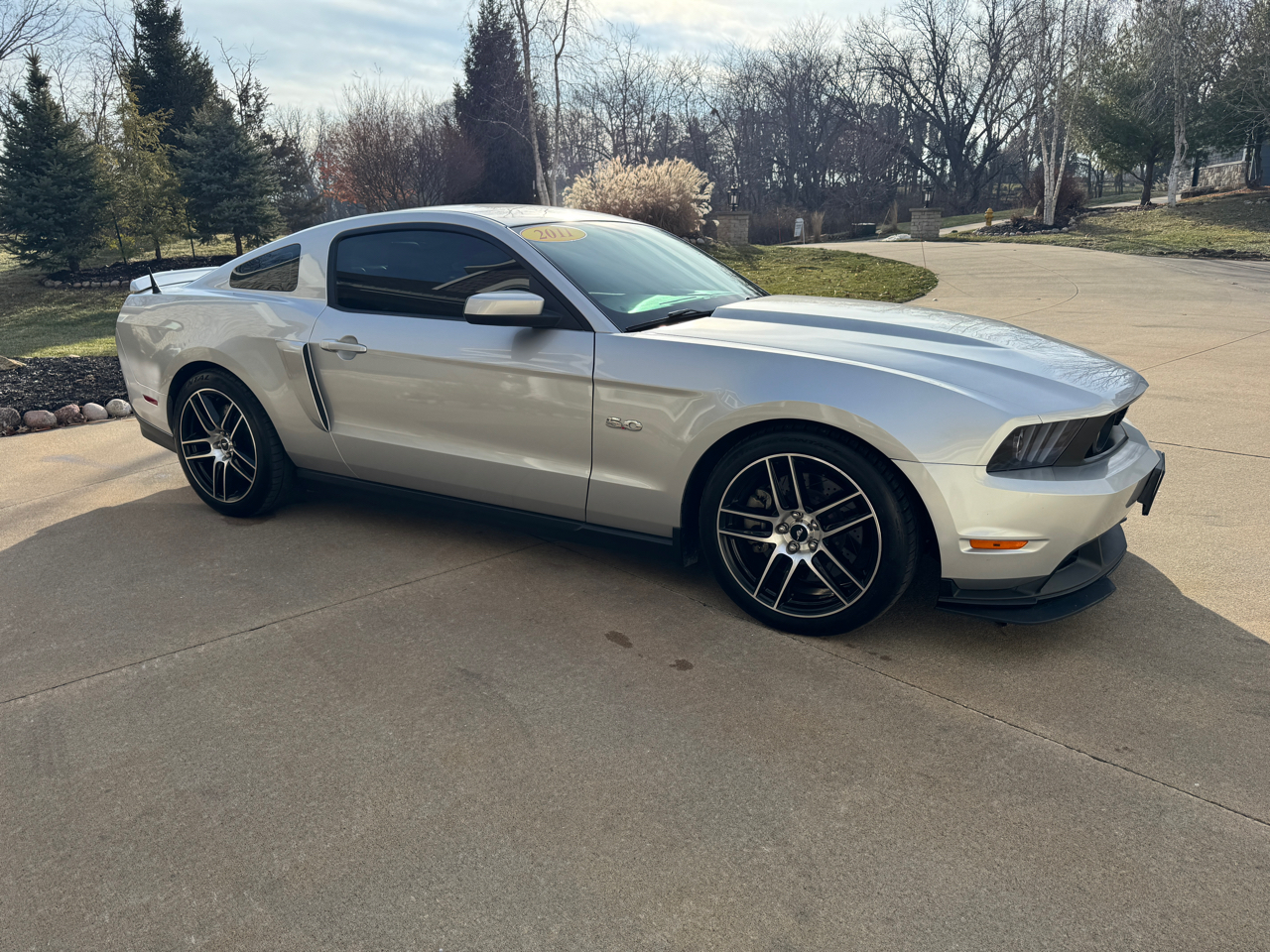 Ford Mustang 2dr Cpe GT 2011