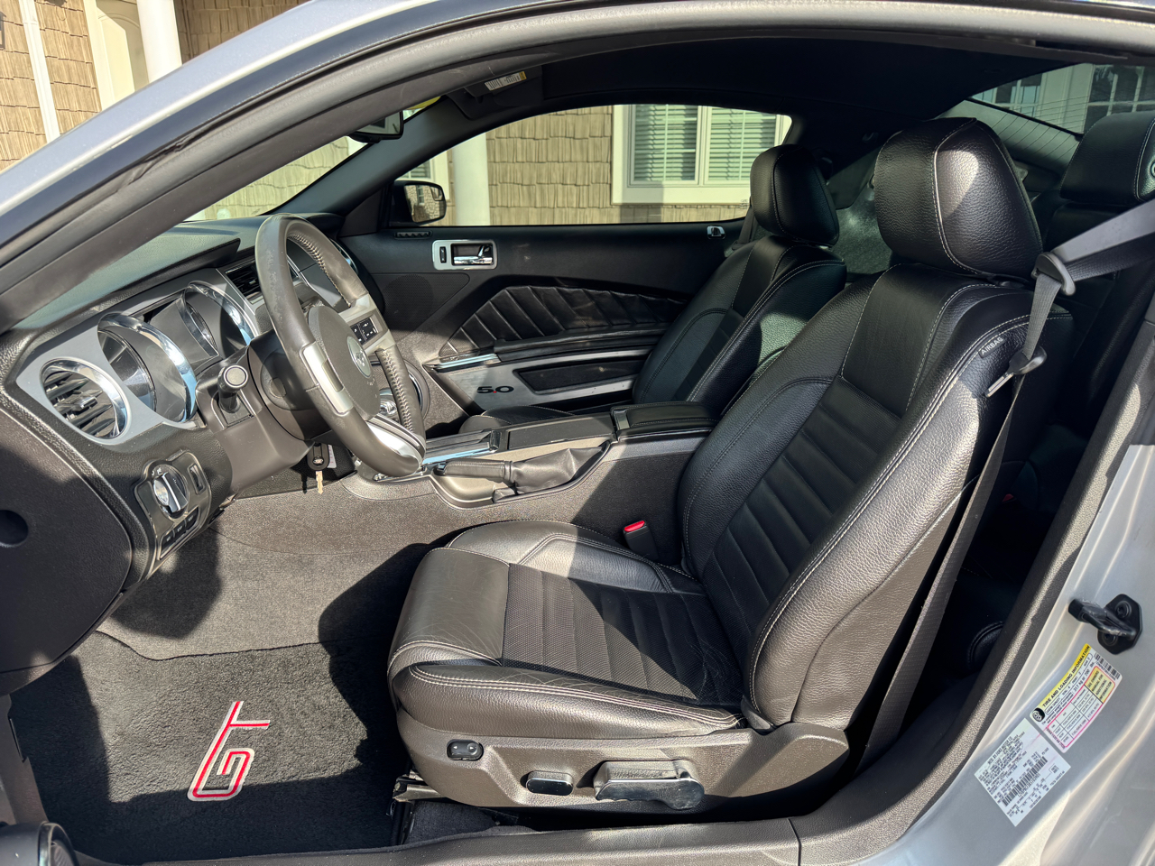 Ford Mustang 2dr Cpe GT 2011